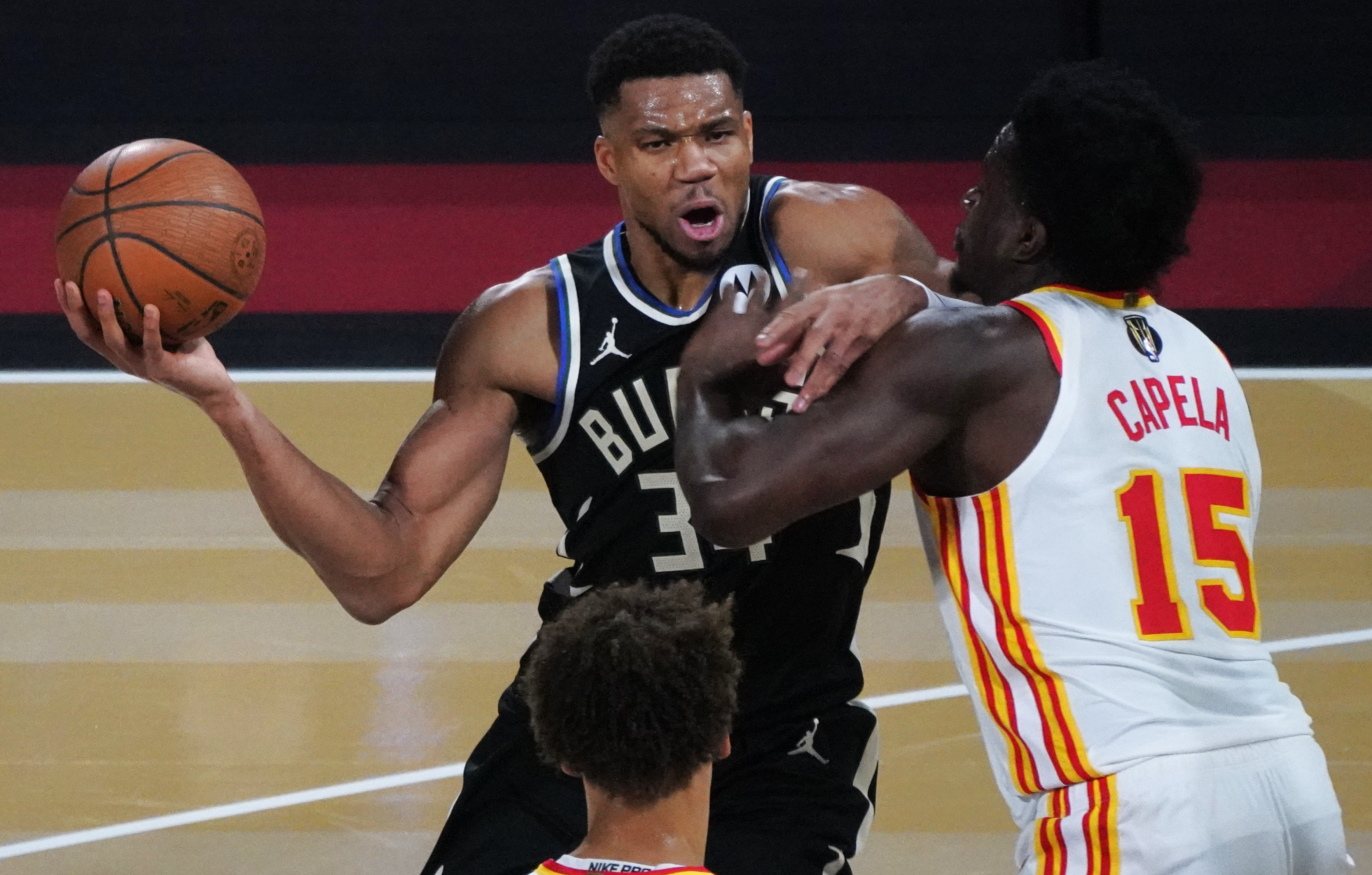 关于赛后密尔沃基雄鹿备战NBA季后赛,刷新队史纪录细节曝光,媒体盛赞,阵容厚度经受考验的信息 关于赛后密尔沃基雄鹿备战NBA季后赛,刷新队史纪录细节曝光,媒体盛赞,阵容厚度经受考验的信息