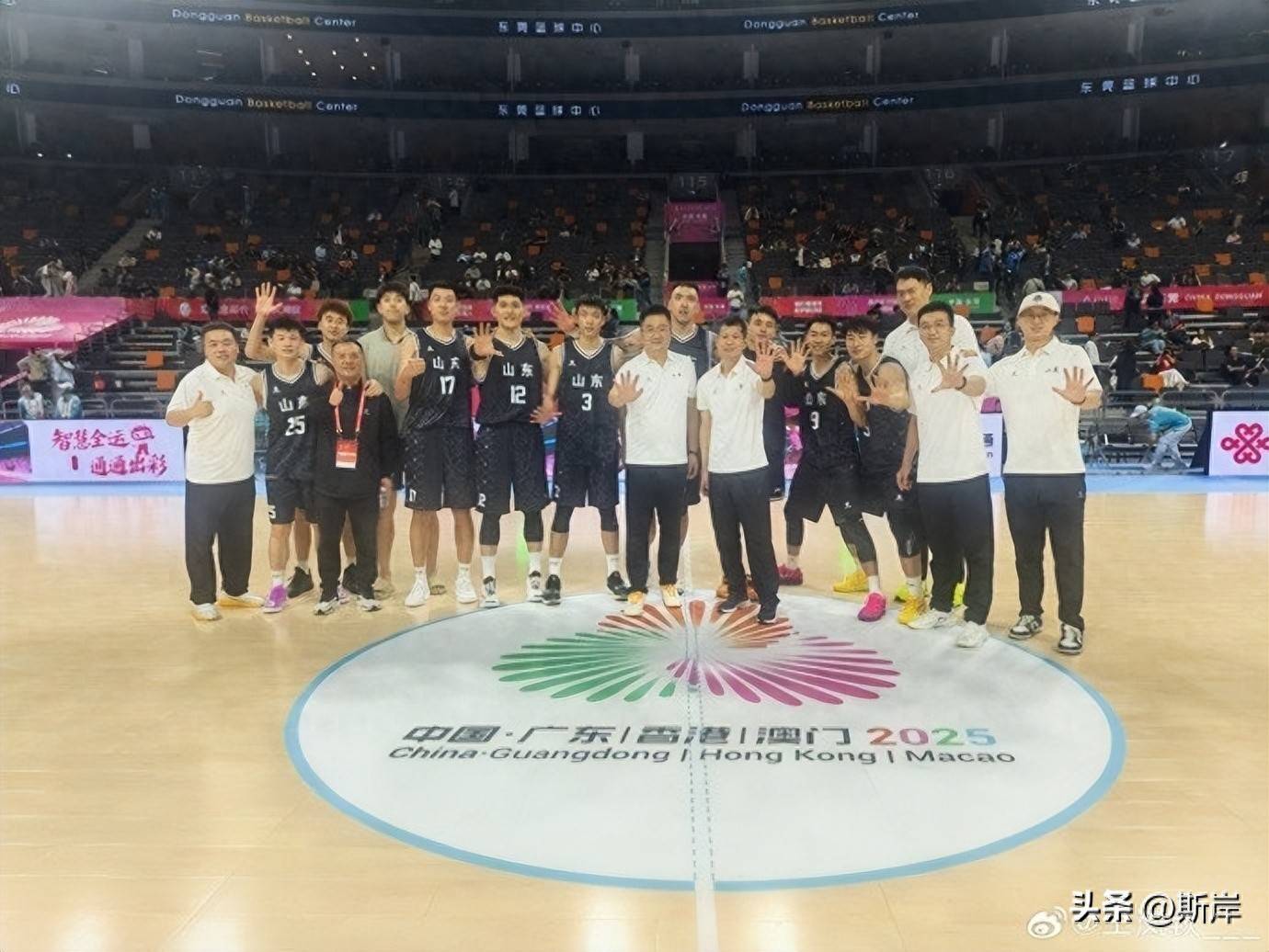 包含转折点山东男篮队长鼓劲,全明星赛今夜攻防权衡,底气十足,心理建设被强调的词条 包含转折点山东男篮队长鼓劲,全明星赛今夜攻防权衡,底气十足,心理建设被强调的词条