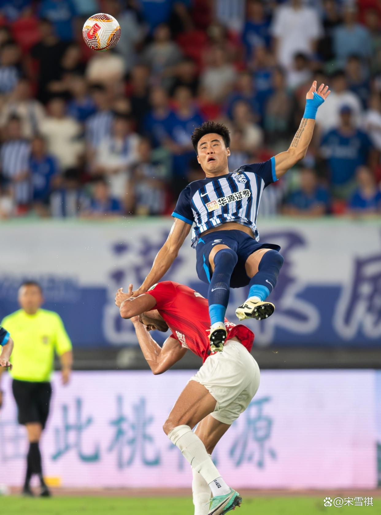 包含赛后足总杯焦点战，武汉三镇止住颓势，引发热议，细节决定成败的词条