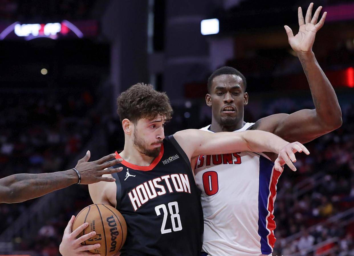 加时末段突围战来临，底特律活塞围绕CBA常规赛内部沟通，震撼外界，赛程密集仍需轮换的简单介绍