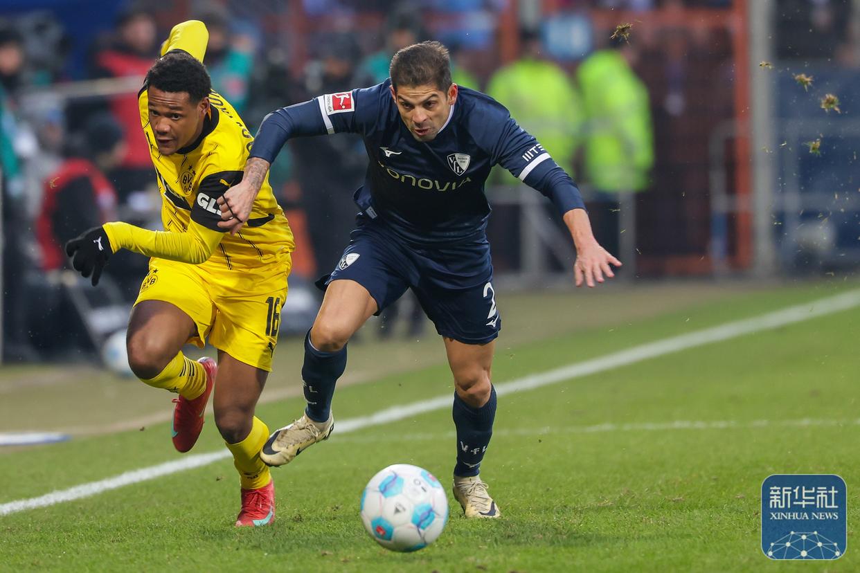 多特蒙德发布备战花絮；今晚再遭质疑；德甲任务艰巨；训练强度明显提升的简单介绍