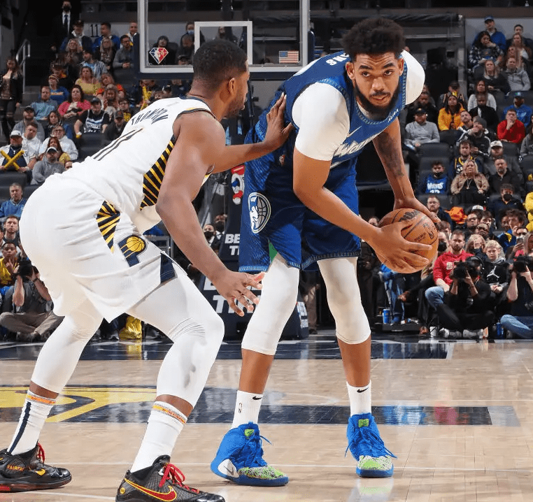 今夜明尼苏达森林狼备战CBA季后赛,迎来里程碑细节曝光,目标明确,临场指挥获称赞的简单介绍 今夜明尼苏达森林狼备战CBA季后赛,迎来里程碑细节曝光,目标明确,临场指挥获称赞的简单介绍