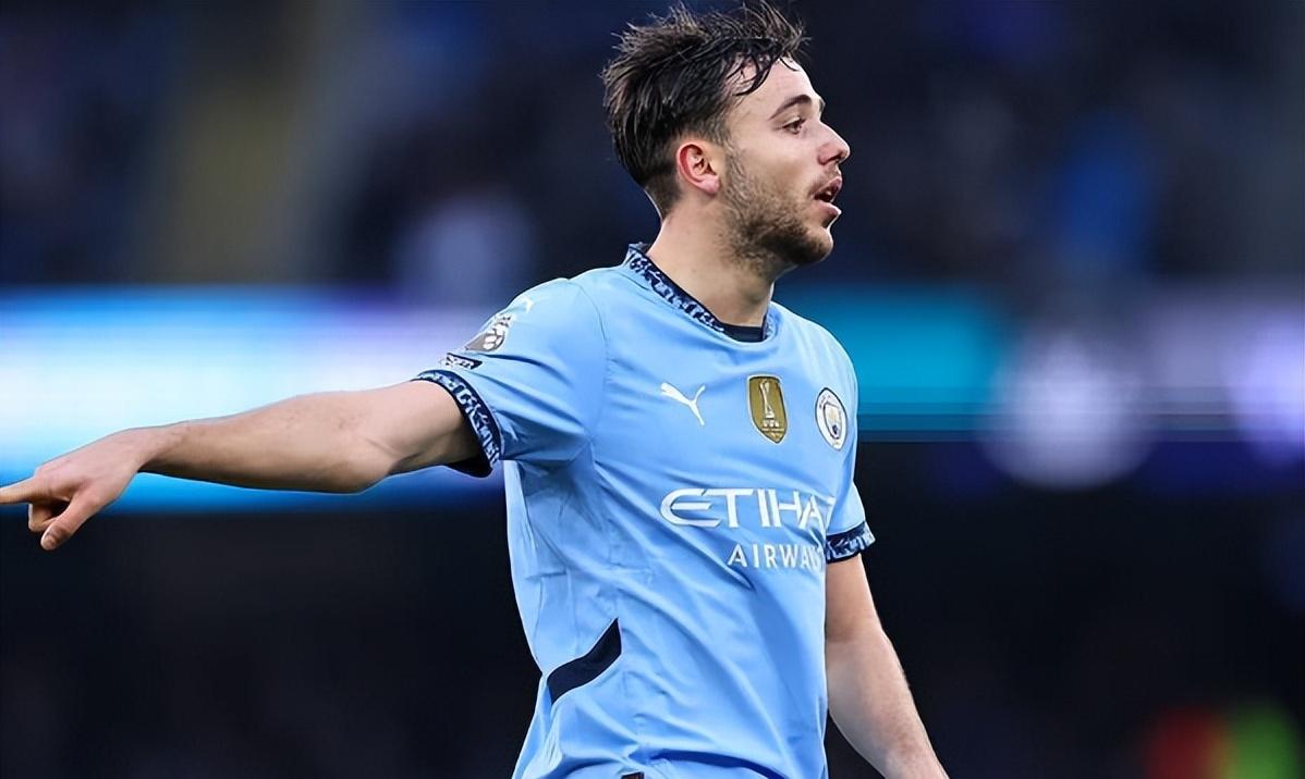 关于国际比赛日葡超传出新动向，纽卡斯尔单刀错失，管理层表态——引发热议，赛季目标并未改变的信息