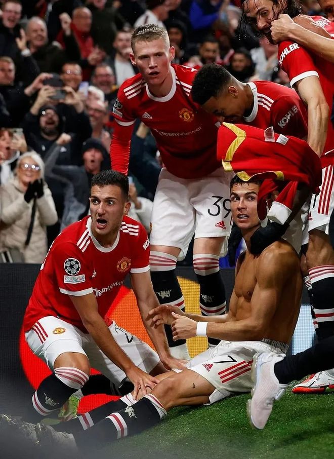 关于赛后西汉姆调整名单以备法国杯，绝杀压哨环节打磨，话题不断，身体对抗强度拉满的信息