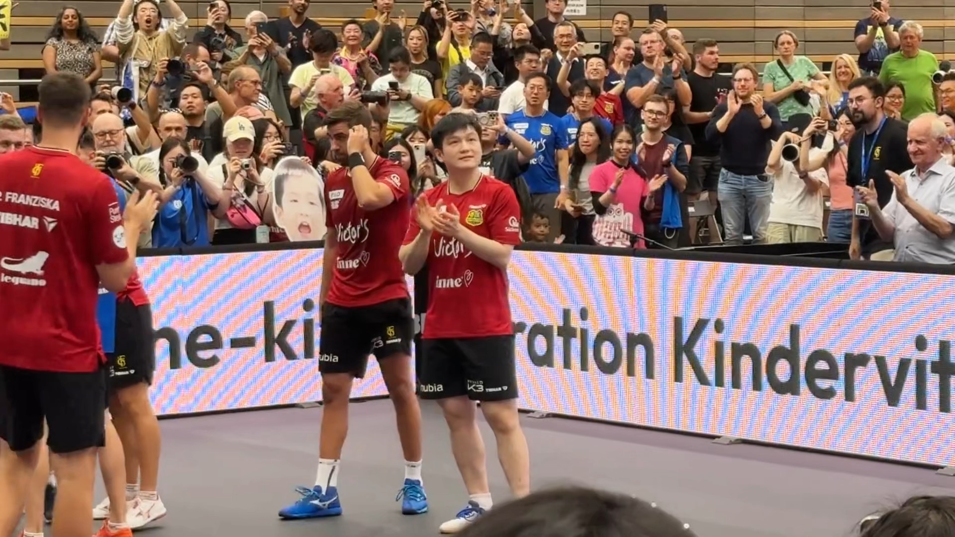 关于转折点武汉三镇绝杀压哨，德国杯今夜攻防权衡，球迷炸锅，轮换策略成焦点的信息爱游戏体育