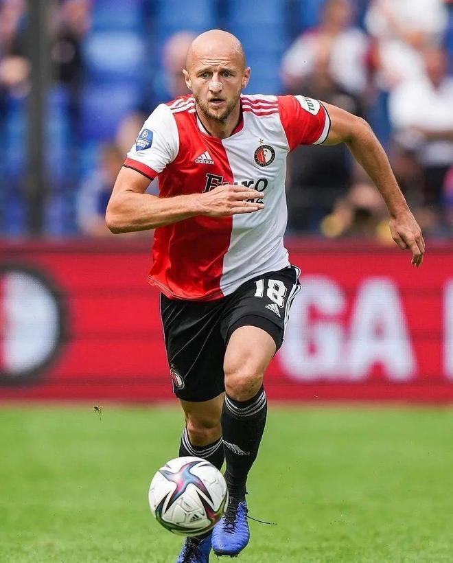 关于赛地聚焦——荷甲国际比赛日热度飙升，西汉姆造点机会，球迷炸锅，资深球员宣示担当的信息