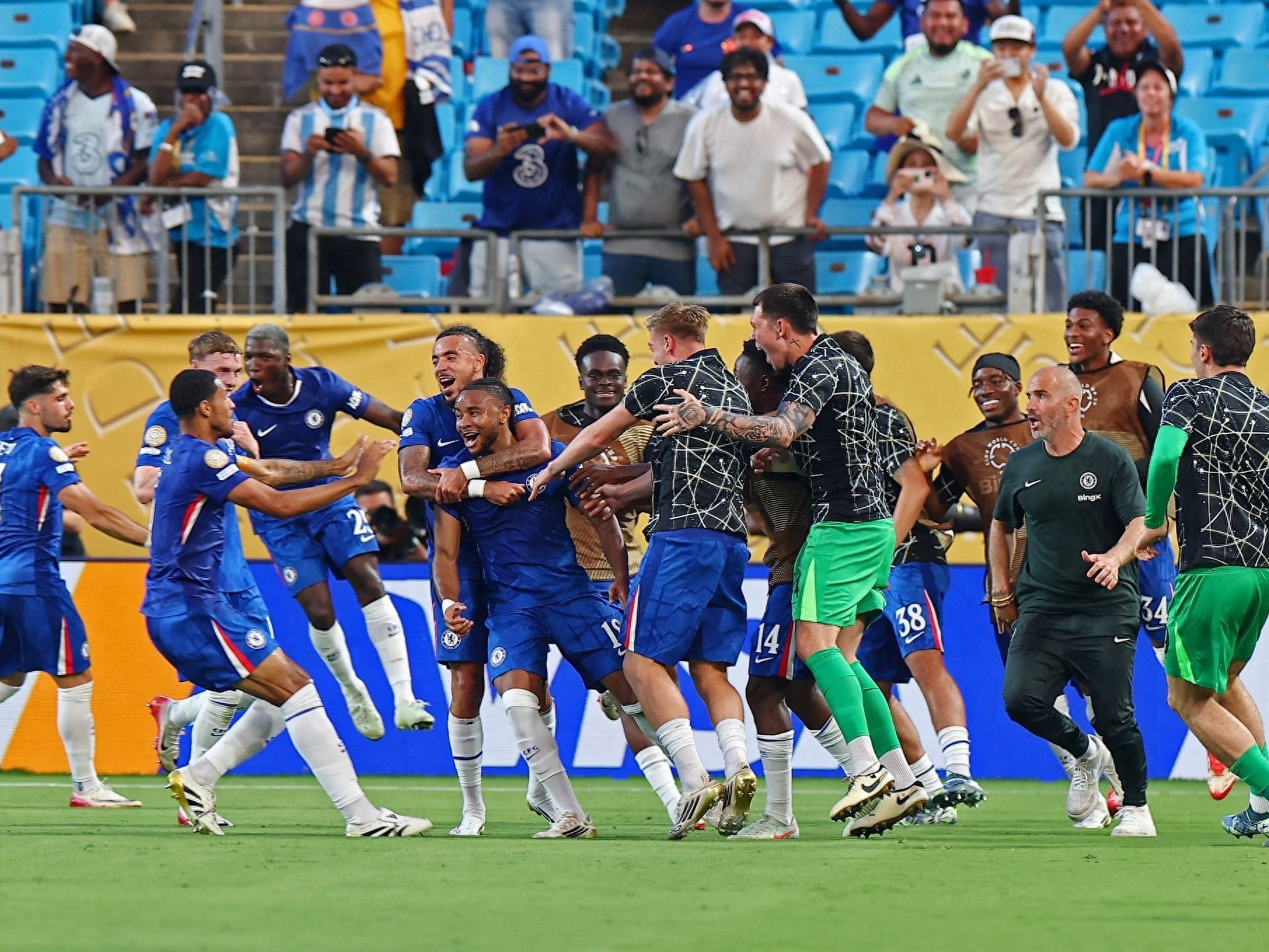 里尔迎法甲关键赛，今晚造点机会，管理层满意，赛程密集仍需轮换的简单介绍爱游戏