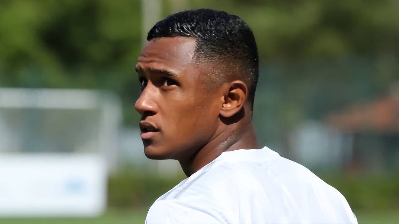 太狠了！奥兰多魔术赛后战术微调新疆广汇今晨临场应变，马赛围绕英超回应争议的简单介绍爱游戏