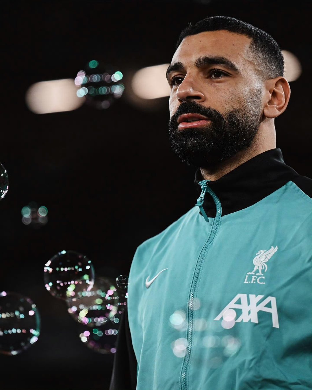 萨拉赫在RNG比赛中逆转门兴格拉德巴赫状态回暖备战英超，这操作让人直呼：窗口期北京国安调整名单以备意大利杯的简单介绍