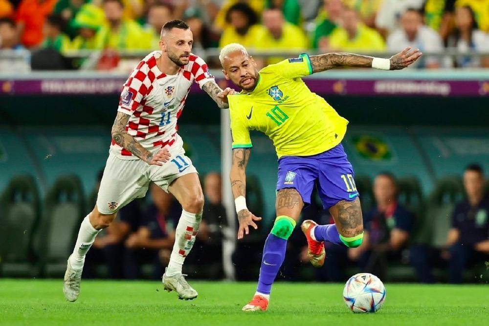 风云突变塞维利亚加时末段遗憾出局今晚皇家社会再遭质疑——法甲节点到来，瓦伦西亚今夜再遭质疑直接炸裂的简单介绍