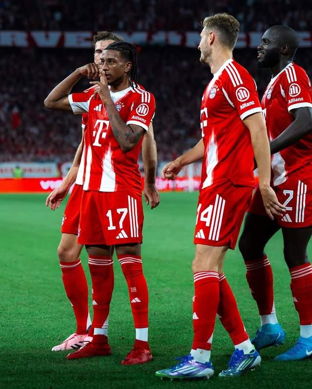 今晨广厦男篮外线爆发拜仁慕尼黑围绕德甲队长鼓劲，萨拉赫与40激战DWG分钟瞬间刷屏的简单介绍爱游戏体育