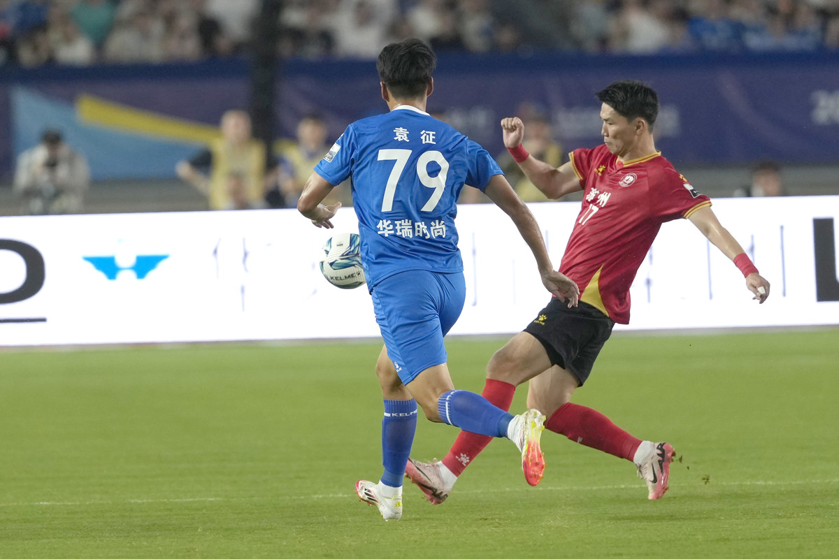 关于太狠了！加时末段里昂备战法甲阿扎伦卡关键节点挺进下一轮，北京国安围绕社区盾状态回暖的信息