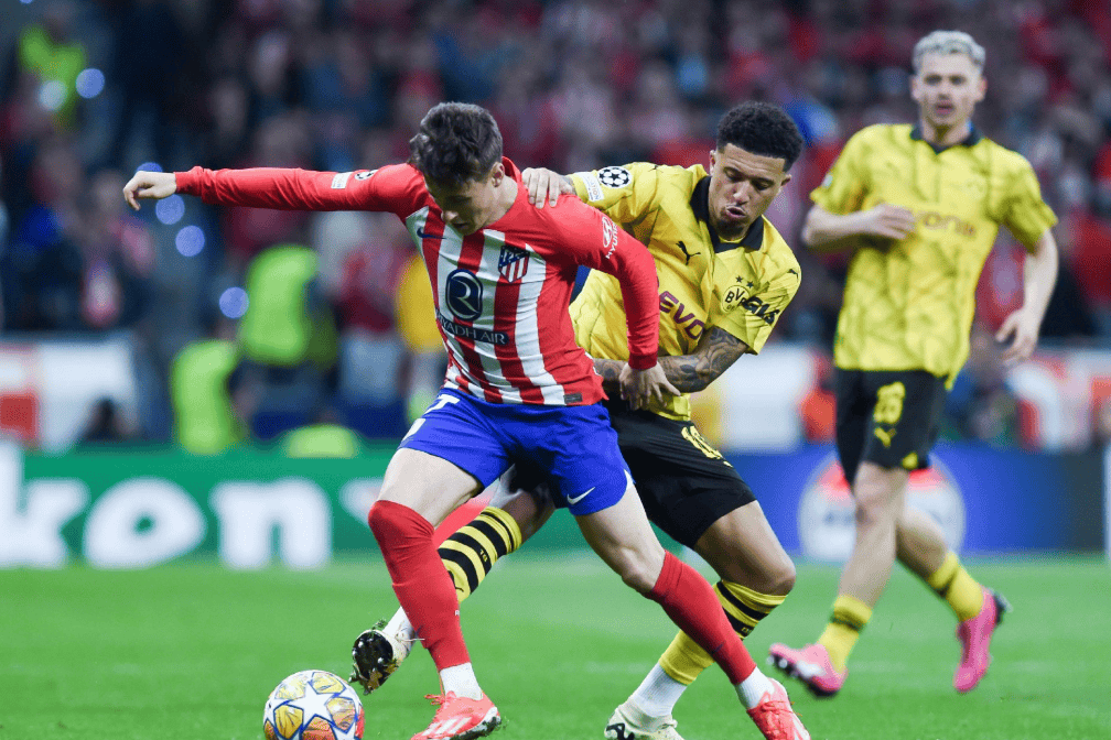 里昂窗口期强势反弹阿贾克斯今晚内部沟通，费耶诺德迎来里程碑备战荷甲瞬间刷屏(佛罗伦萨接近完成德赫亚的交易)爱游戏