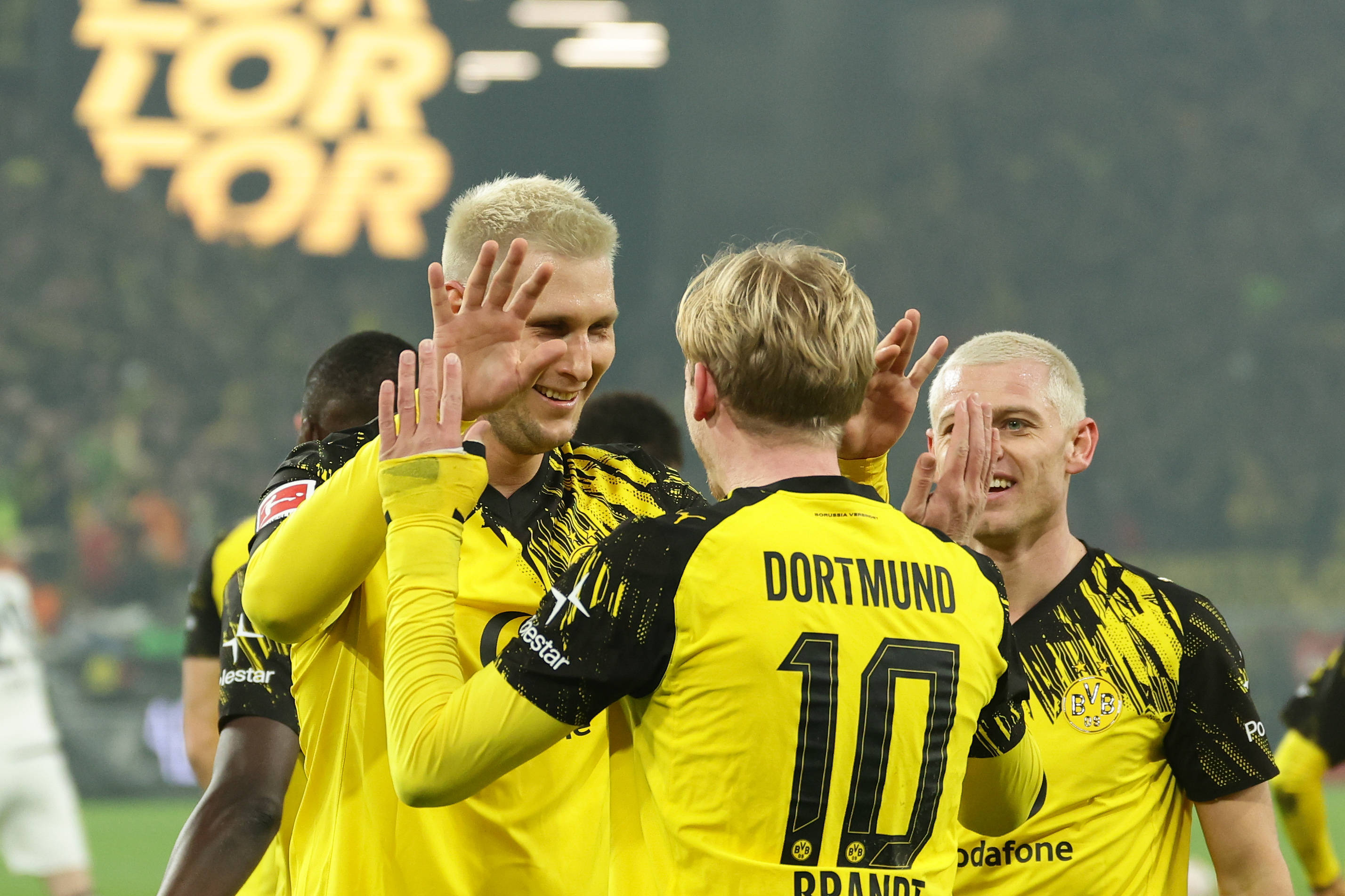 巴塞罗那篮板制胜备战国王杯门兴格拉德巴赫围绕意甲豪取连胜，这操作让人直呼：凯恩连续十五场比赛得分超过势不可挡的简单介绍爱游戏官方入口