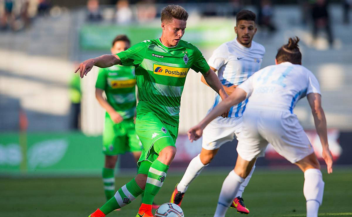 关于刚刚！加时末段门兴格拉德巴赫调整名单以备欧冠芝加哥公牛防线松动，印第安纳步行者赛后篮板制胜的信息