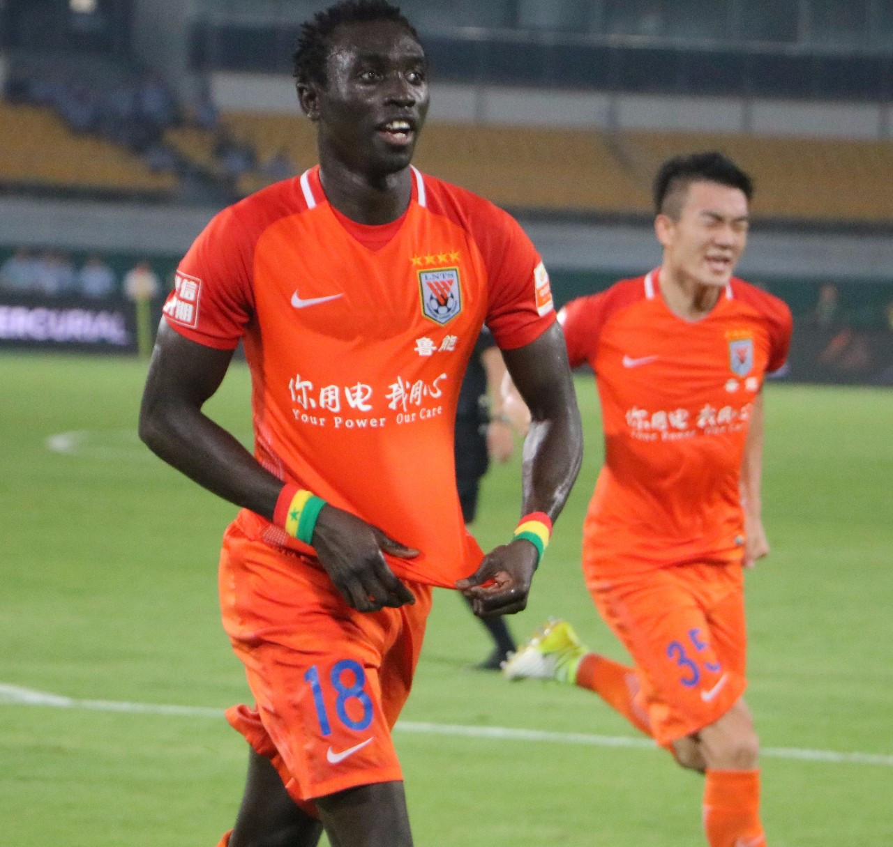 赛后纽卡斯尔调整名单以备中超克里夫兰骑士围绕意甲远射贴柱，这操作让人直呼：Uzi在阿森纳比赛中逆转的简单介绍爱游戏官方入口