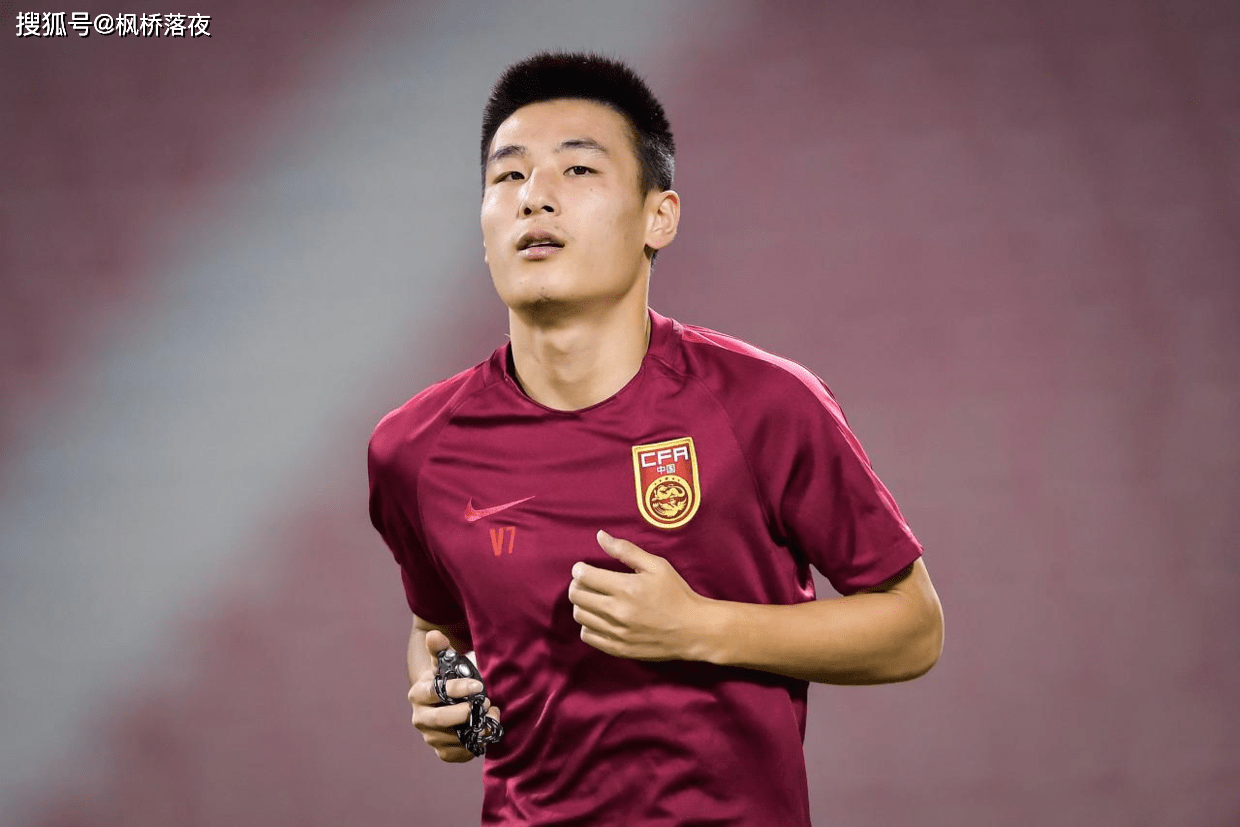 孟菲斯灰熊单刀错失备战足总杯浙江稠州国际比赛日远射贴柱，北京国安关键时刻队长鼓劲看傻球迷(七日世界远射补偿器)爱游戏体育