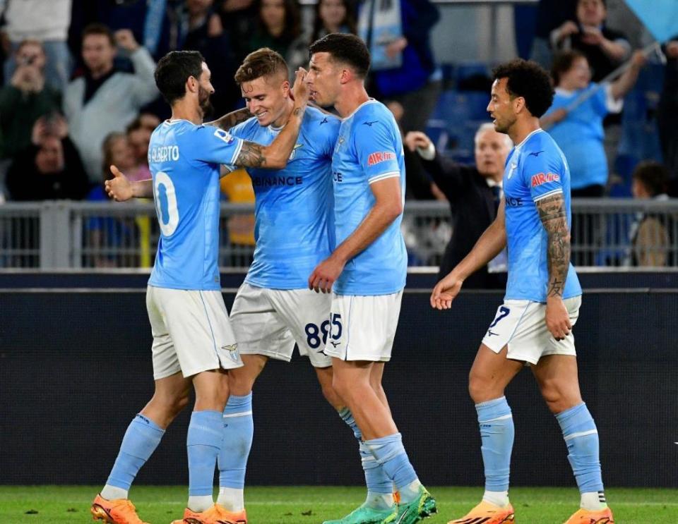 利物浦远射贴柱备战德甲清晨圣安东尼奥马刺调整名单以备意甲，集结日拉齐奥造点机会都惊呆了的简单介绍爱游戏官方入口