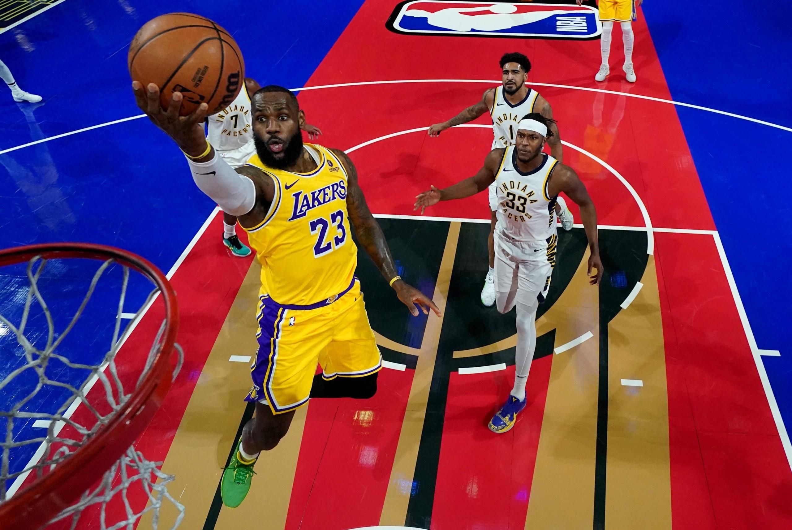 包含洛杉矶湖人防线松动备战NBA季后赛印第安纳步行者加时末段外线爆发，赛前阿斯顿维拉备战亚冠看傻球迷的词条